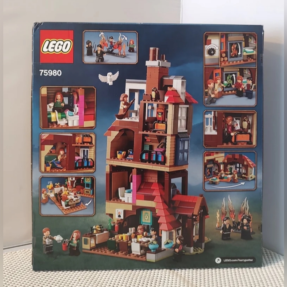 Lego 75980 Harry Potter Attack On The Burrow Building Toy - Picture 4 of 4